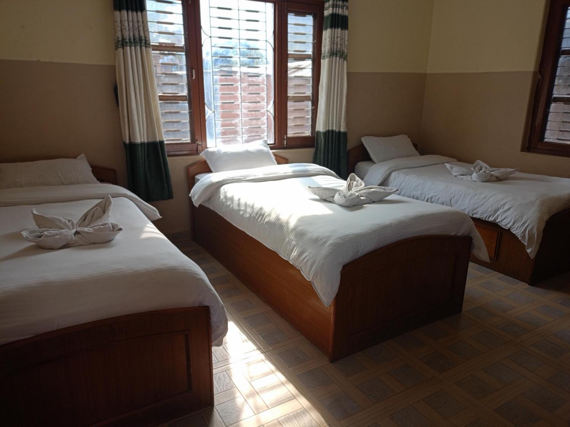 Pokhara Metro Eco Hotel Extérieur photo